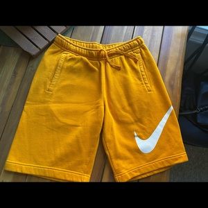 Nike men shorts